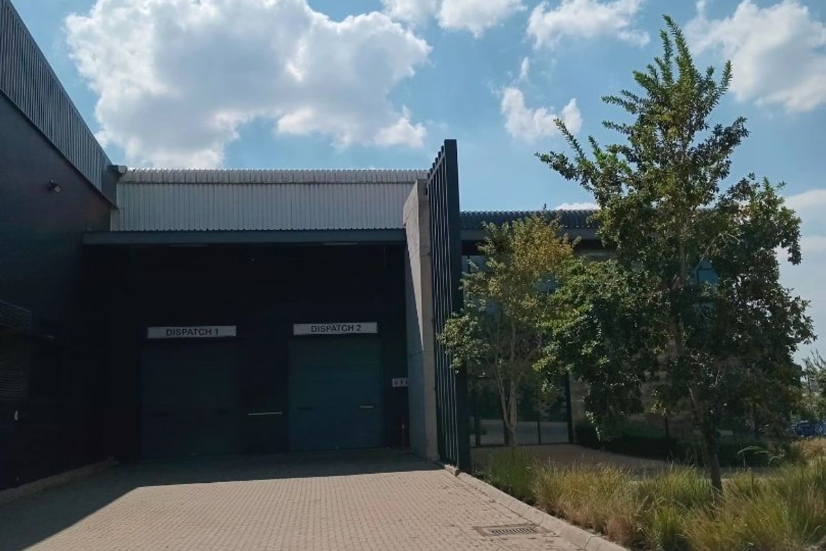 Industrial Warehouse For Rent in Louwlardia Centurion - Photo 2