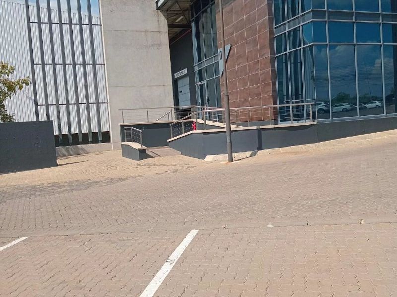 Prime Industrial Facility | Old Mint Park, Centurion | 2,596m2 - Photo 4