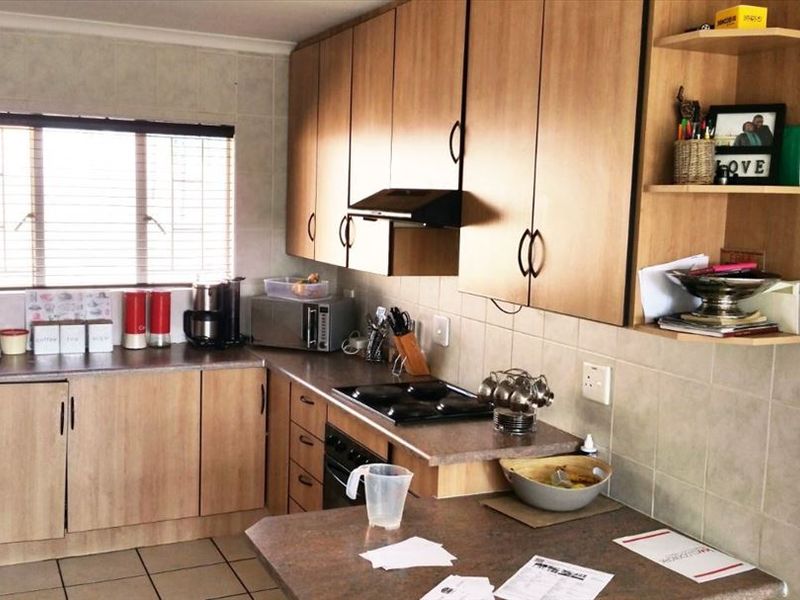 Affordable Simplex – Get Your Foot in the Market! - Photo 3