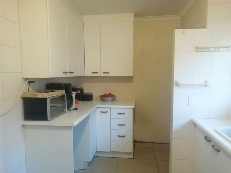 Lovely Sunny Simplex – Secure & Low Maintenance - Photo 2