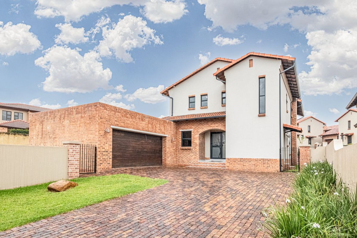 3 Bed House in Avianto Estate for Rent - Photo 2