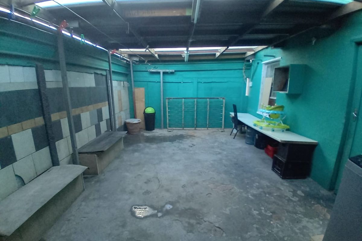 Charming 3-Bedroom Family Home in Beacon Valley  - Photo 3