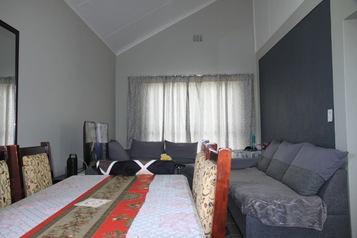 Kidds Beach Charmer with Garden Bliss - Photo 3