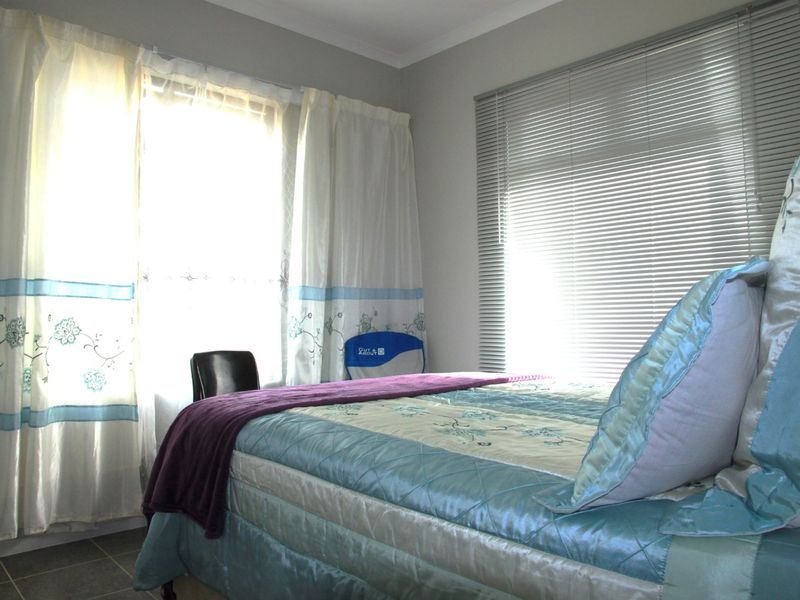 Kidds Beach Charmer with Garden Bliss - Photo 6