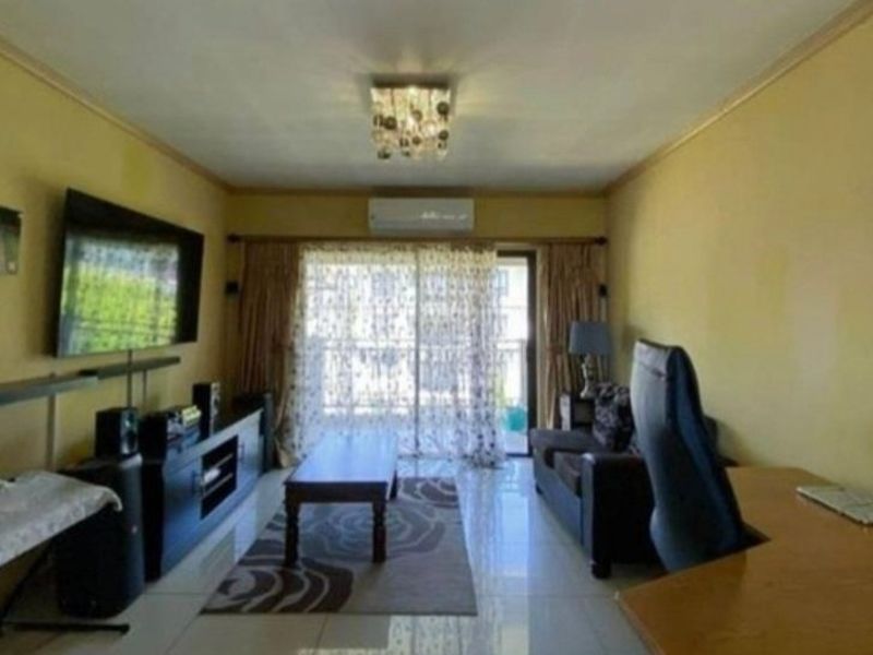 2 Bedroom Apartment / Flat to Rent in Noordwyk - Photo 5