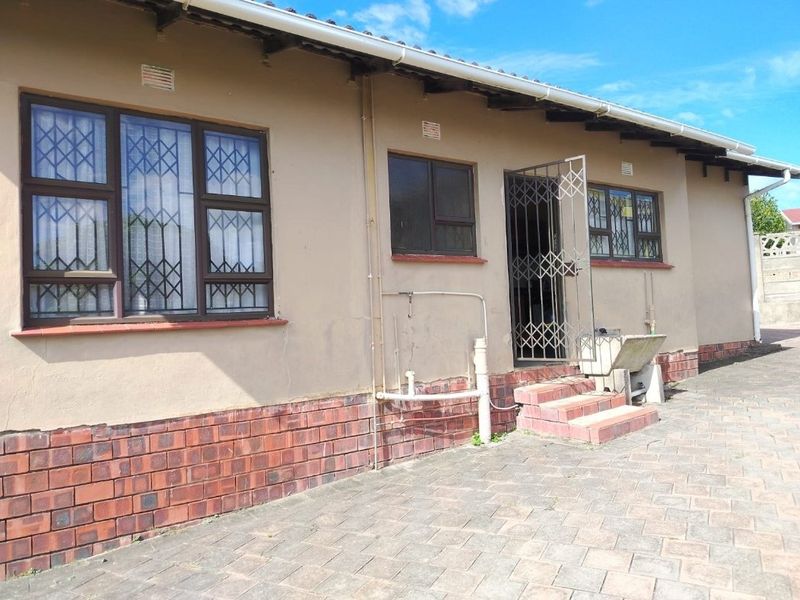 3Bedrooms house for sale in Esikhawini. - Photo 7