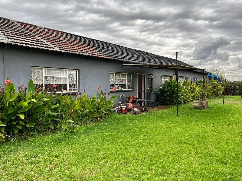 Spacious Ardenwold Farm  with extra income - Photo 3