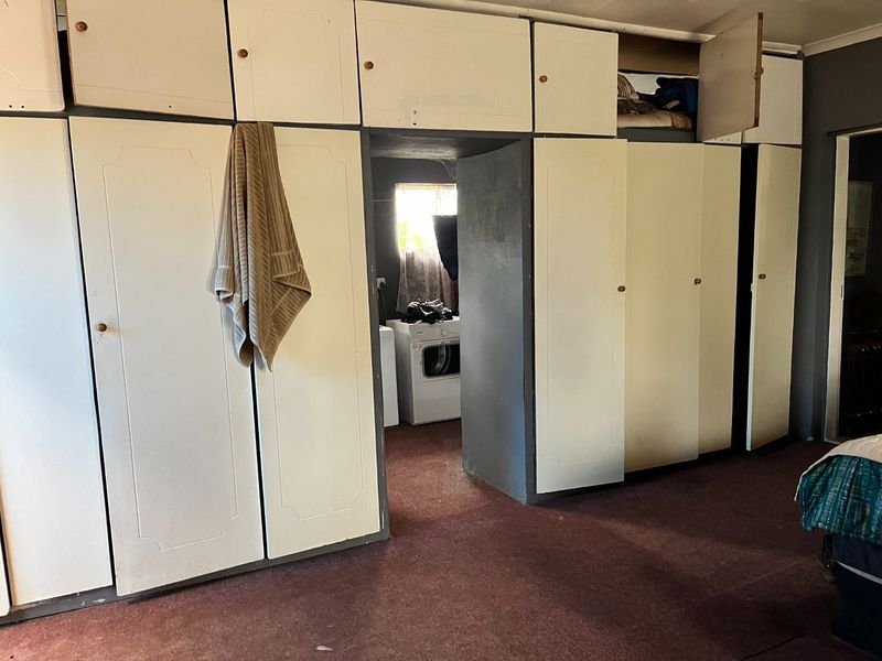 Spacious Ardenwold Farm  with extra income - Photo 10