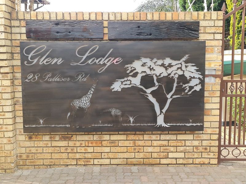 Spacious 2-Bed Flat with Huge Balcony & Built-In Braai – Secure, Pet-Friendly Living! - Photo 9