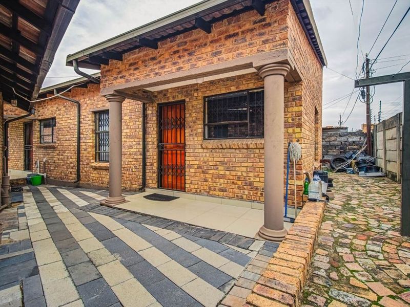 High-Yield Investment Opportunity with Exceptional Returns - Photo 3