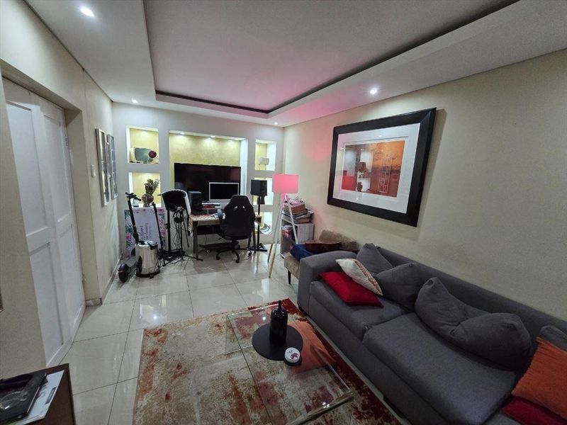 Contemporary Family Home with Versatile Spaces - Photo 1