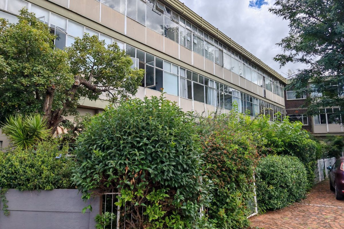 2 Bedroom Apartment for rent in Linden Ext - Photo 2