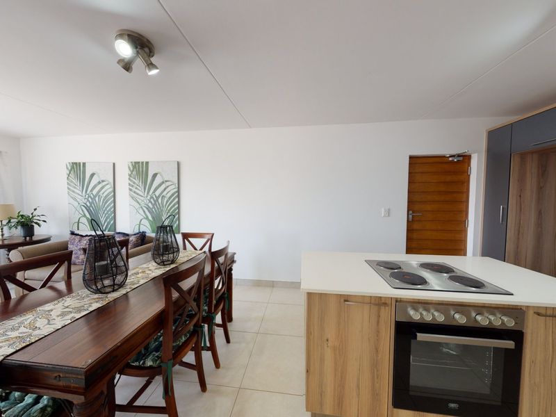 3 Bedroom, 2 bathroom apartment to rent in Eco Lake, Centurion! - Photo 2