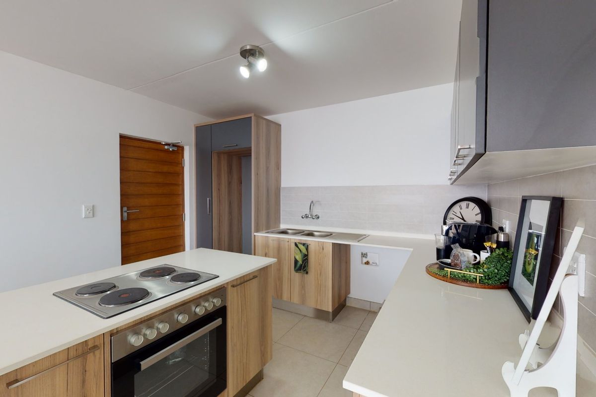 3 Bedroom, 2 bathroom apartment to rent in Eco Lake, Centurion! - Photo 3