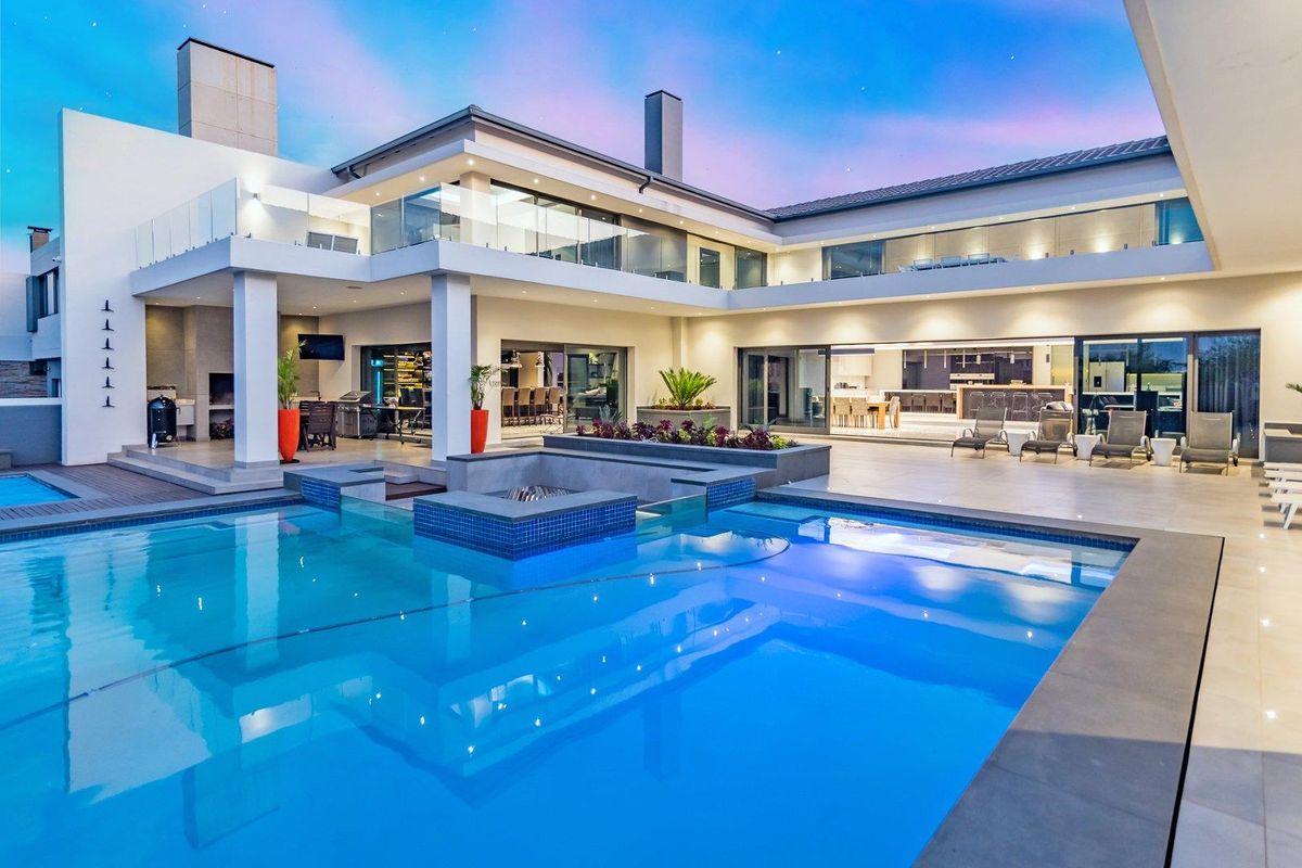 Discover the Power of Elegance | 5 En-Suite Bedroom House - A Masterpiece of Architectural Excellence in Midstream Ridge Estate. - Photo 3