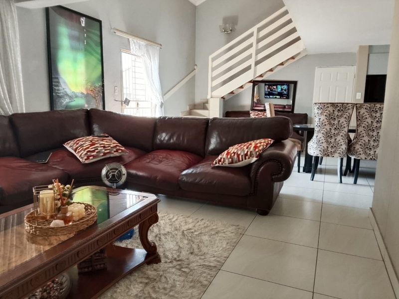 3 Bedroom House for Sale in Ormonde - Photo 10