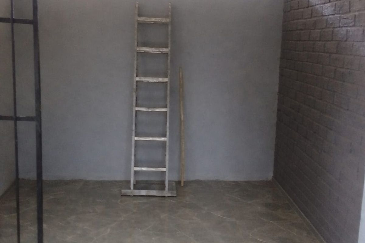 Neat 3 bedroomed townhouse for sale in Cleland !  - Photo 2