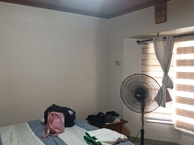 Neat 3 bedroomed townhouse for sale in Cleland !  - Photo 10