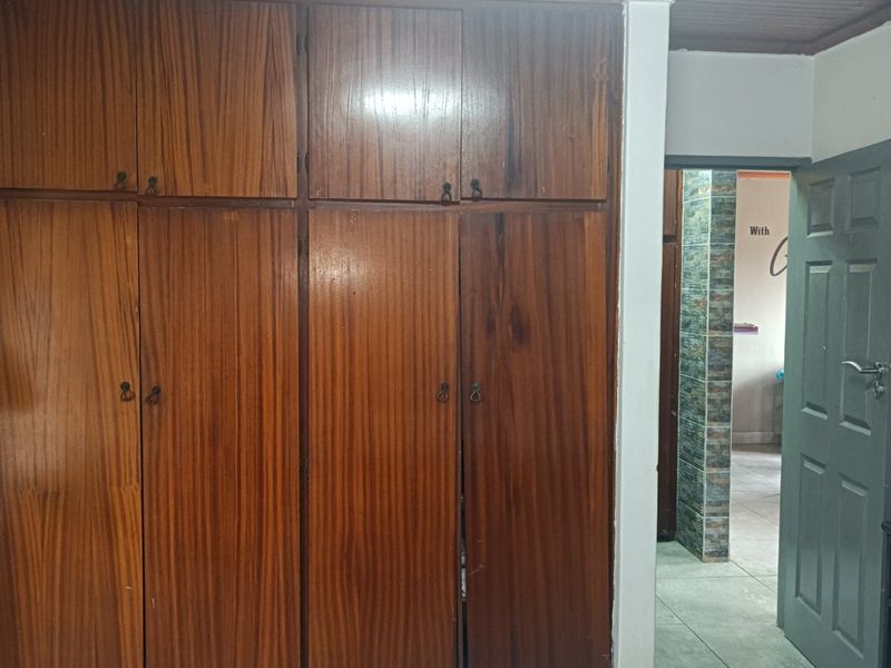 Neat 3 bedroomed townhouse for sale in Cleland !  - Photo 9