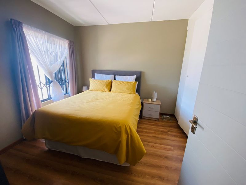 Modern Ground Floor 2-Bedroom Apartment in Glen Austin - Photo 10