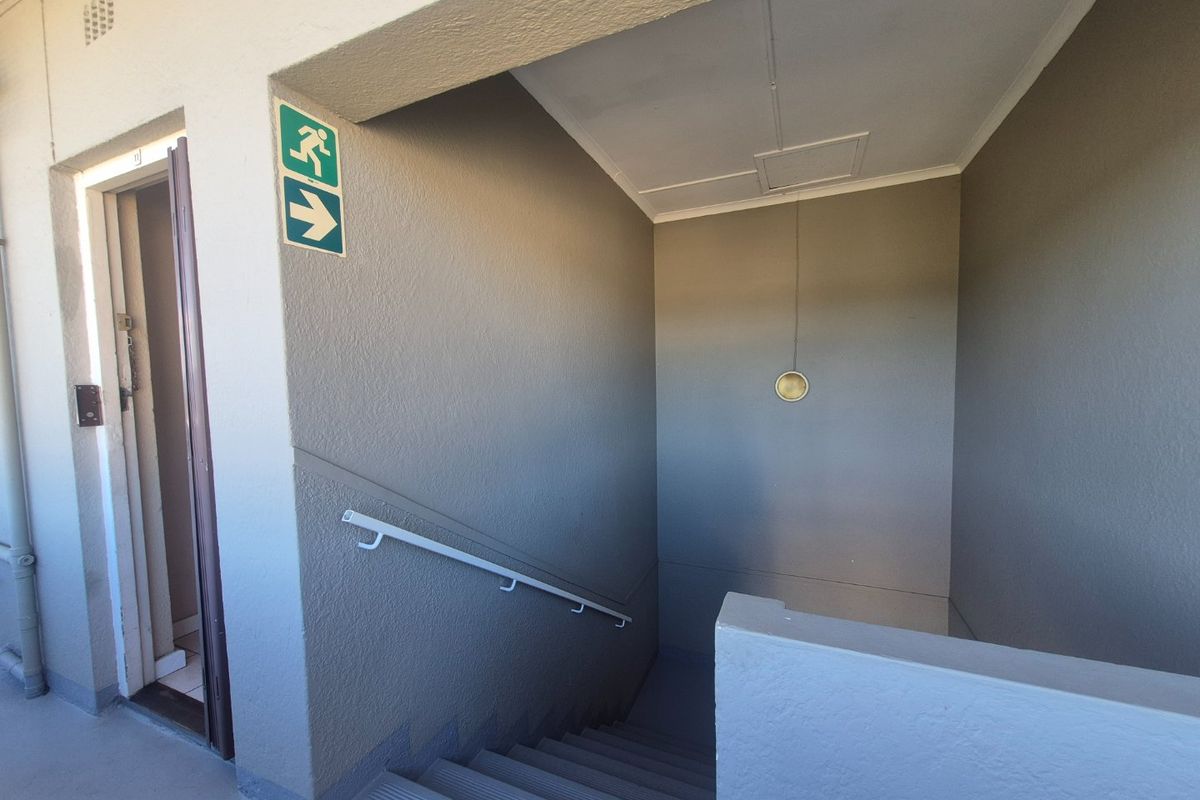 SPACIOUS 1 BEDROOM APARTMENT TO RENT - Photo 4