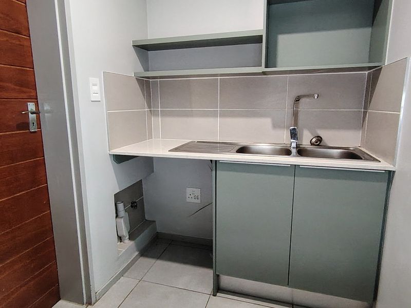 Exclusive Estate Living - 3 Bedroom Townhouse in The Manhattan, Amberfield, Centurion. - Photo 6