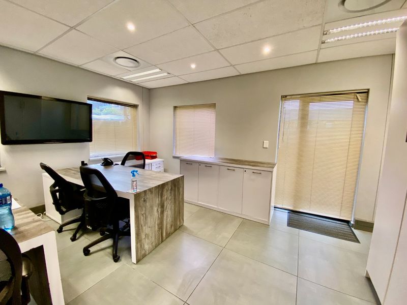 P-Grade Office Space Available In Midrand - Photo 9