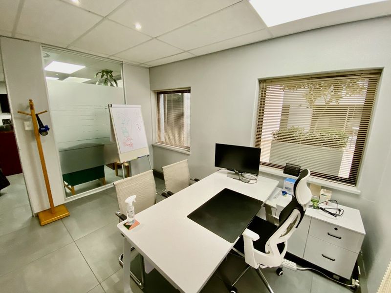 P-Grade Office Space Available In Midrand - Photo 6