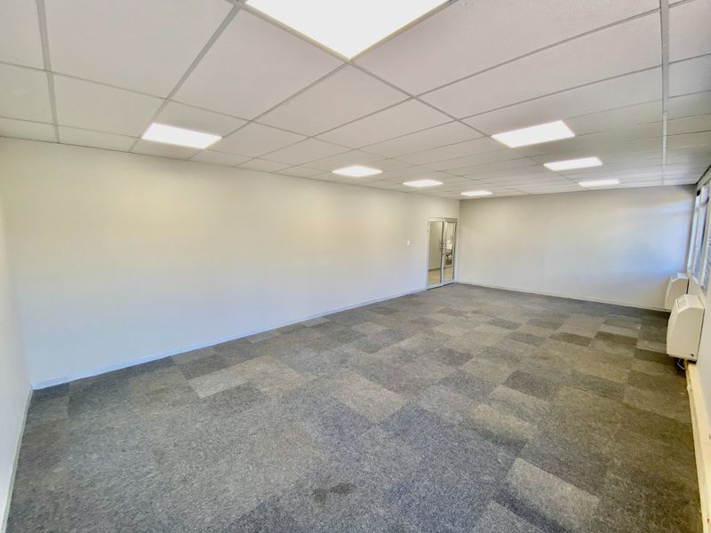 Modern Office Suite To Let In Boardwalk - Photo 7