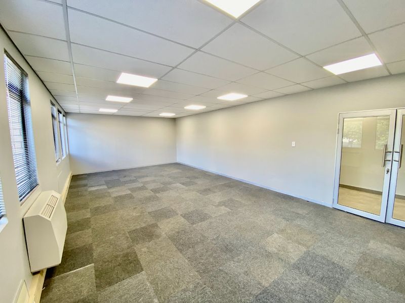 Modern Office Suite To Let In Boardwalk - Photo 6