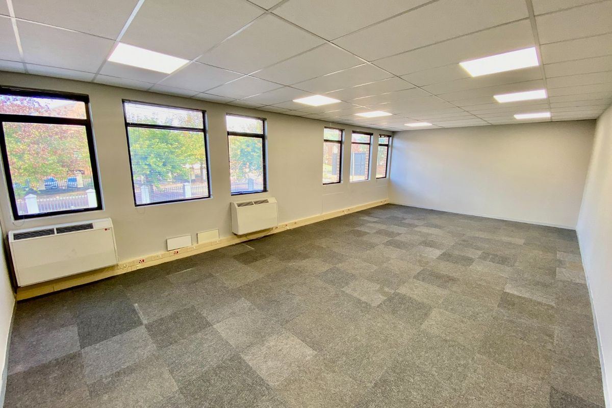 Modern Office Suite To Let In Boardwalk - Photo 4