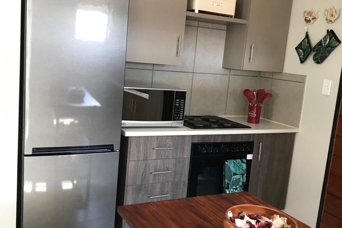 Specious 3-bedroom house for sale in Sky City - Photo 4