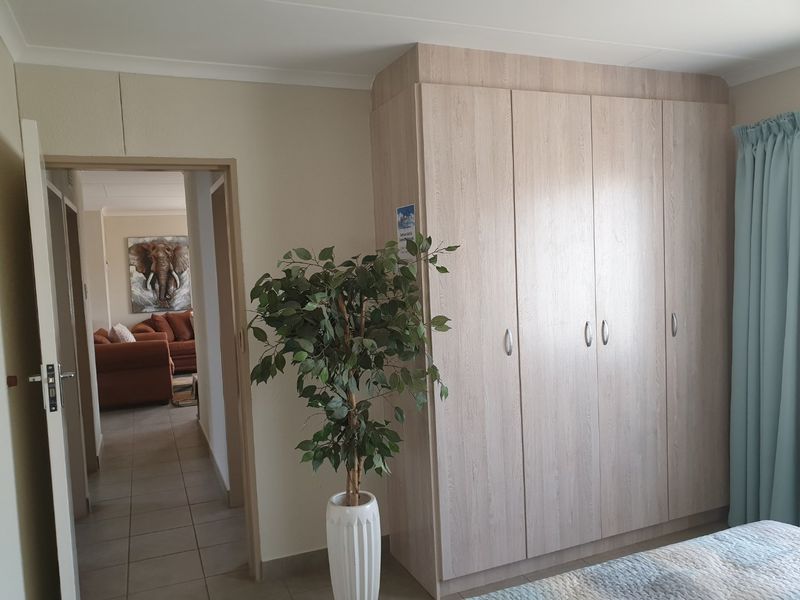 Specious 3-bedroom house for sale in Sky City - Photo 8