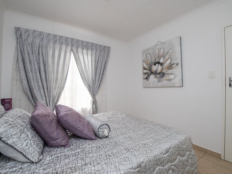 Specious 3-bedroom house for sale in Sky City - Photo 9