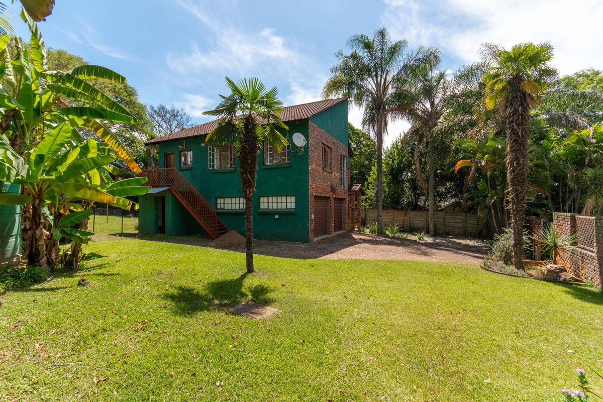 Spacious double-storey home in gated area in White River Ext 18 - Photo 5