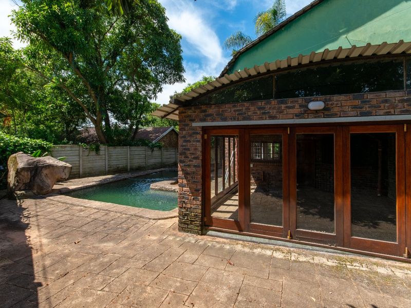 Spacious double-storey home in gated area in White River Ext 18 - Photo 8