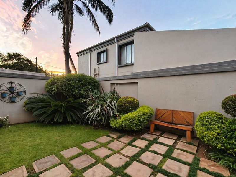 Comfortable Living in a Secure Fairland Community - Photo 3