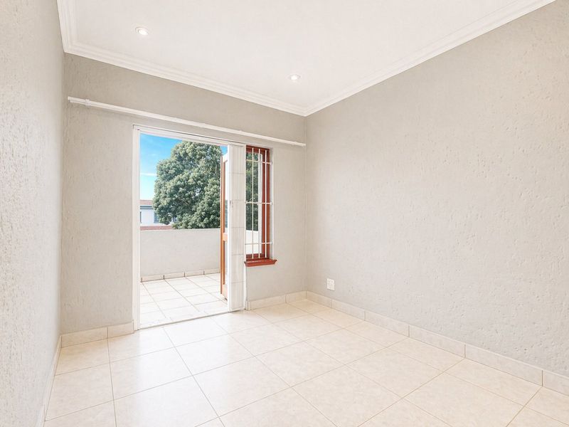 Comfortable Living in a Secure Fairland Community - Photo 10