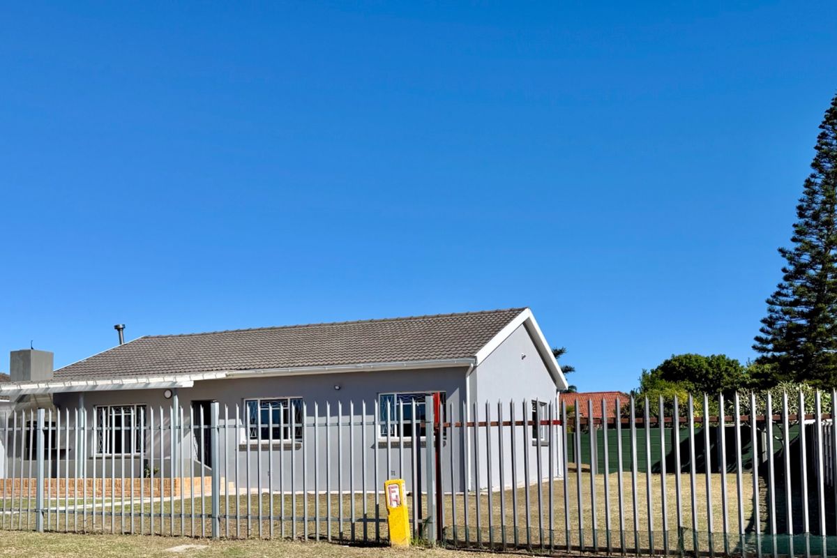 Charming 3 bed home in Kabega with 2 bed granny flat - Photo 4