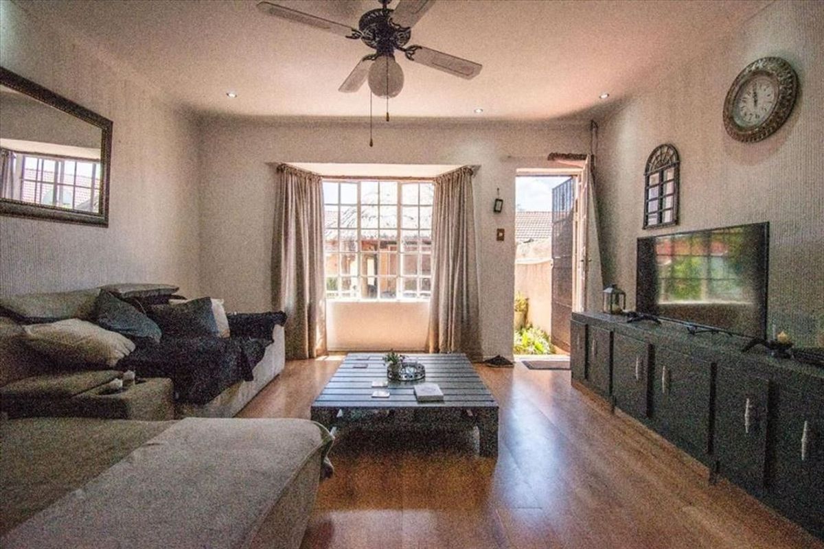 An Inviting Abode - Photo 2