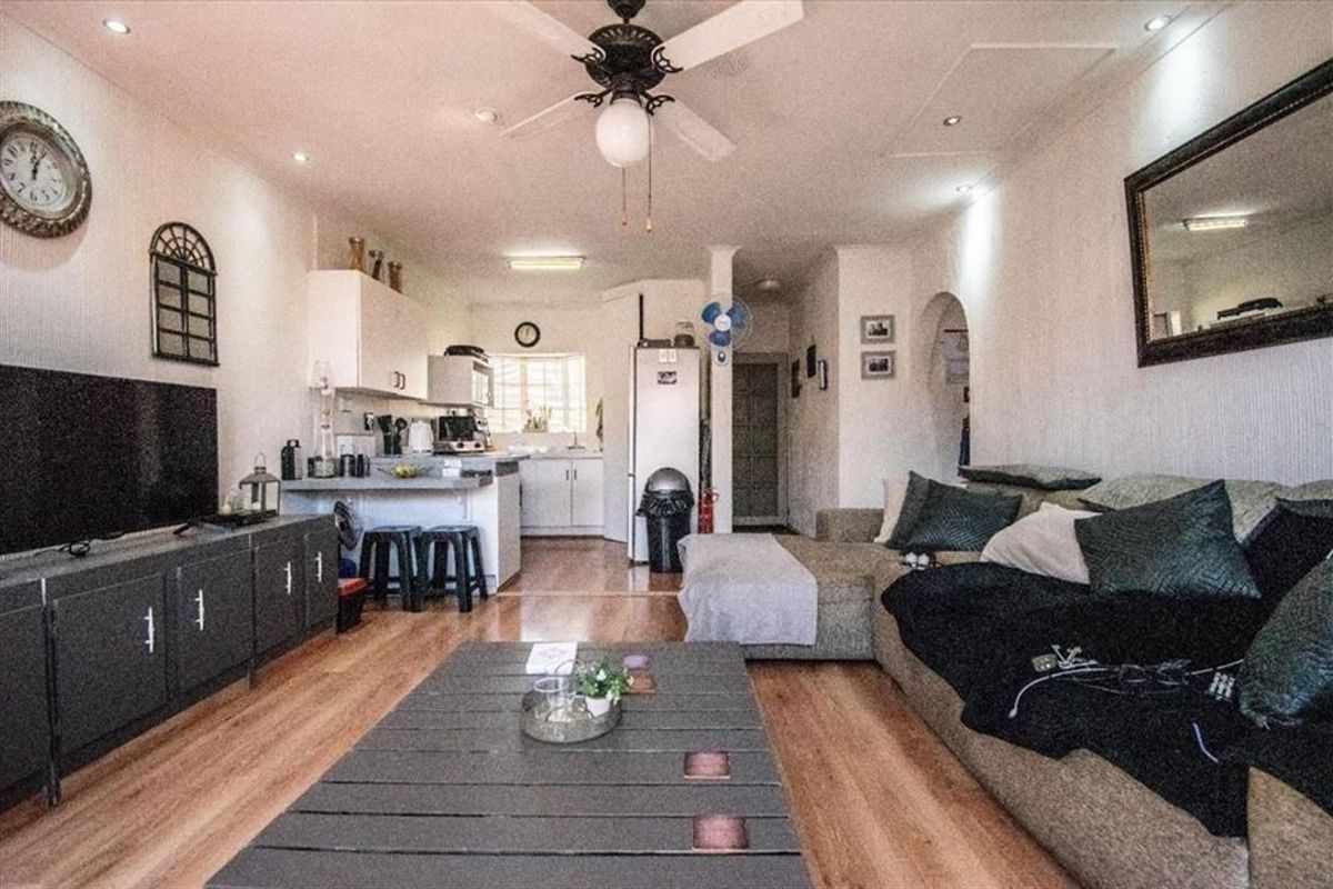 An Inviting Abode - Photo 3