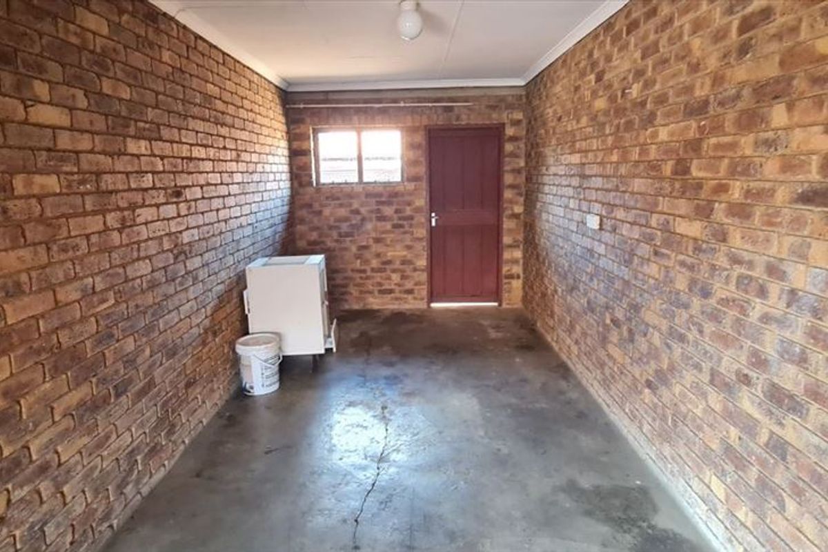 Cozy Simplex – Affordable & Inviting - Photo 5