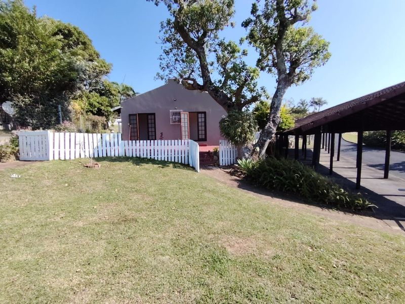 Golf Course Living At Its Best – Spacious Pet-Friendly Townhouse In Port Edward - Photo 3