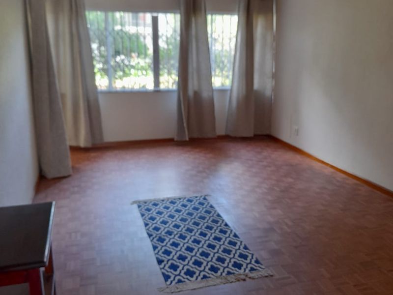 I bedroom Ground Floor apartment - Rondebosch - Photo 8