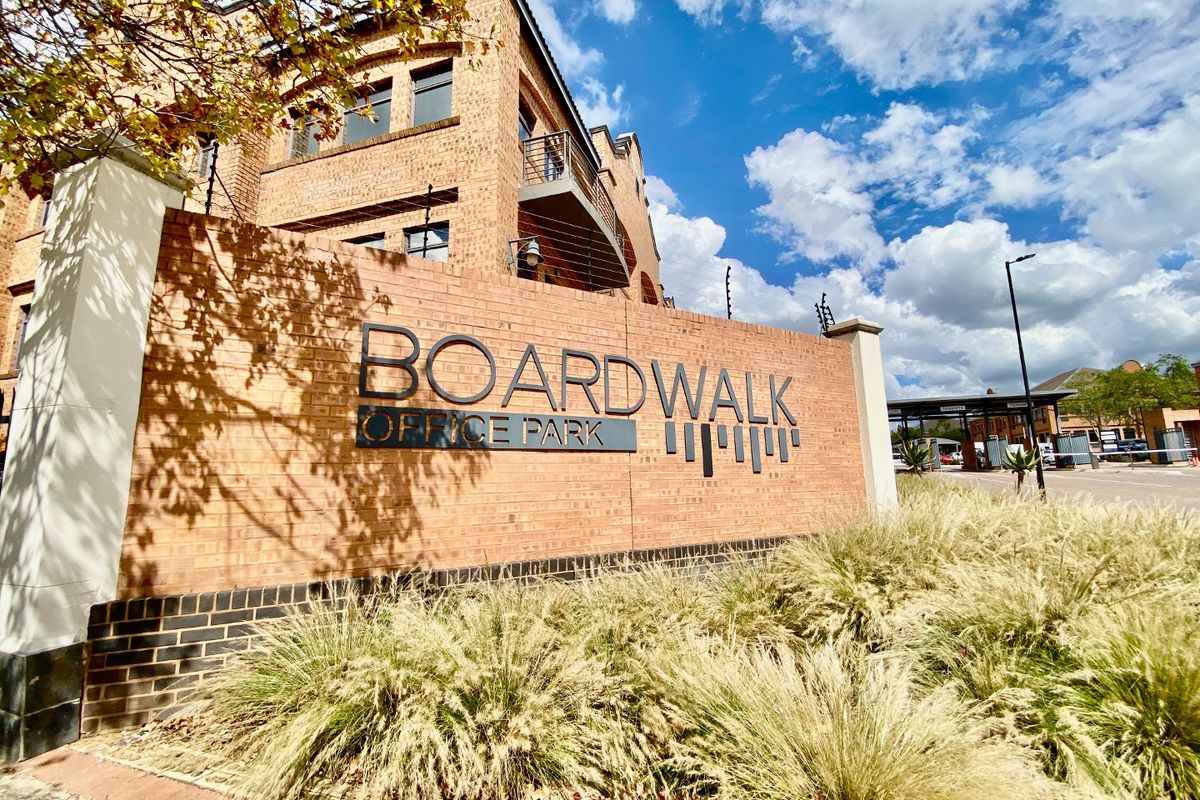 Modern Office Space To Let In Boardwalk - Photo 2