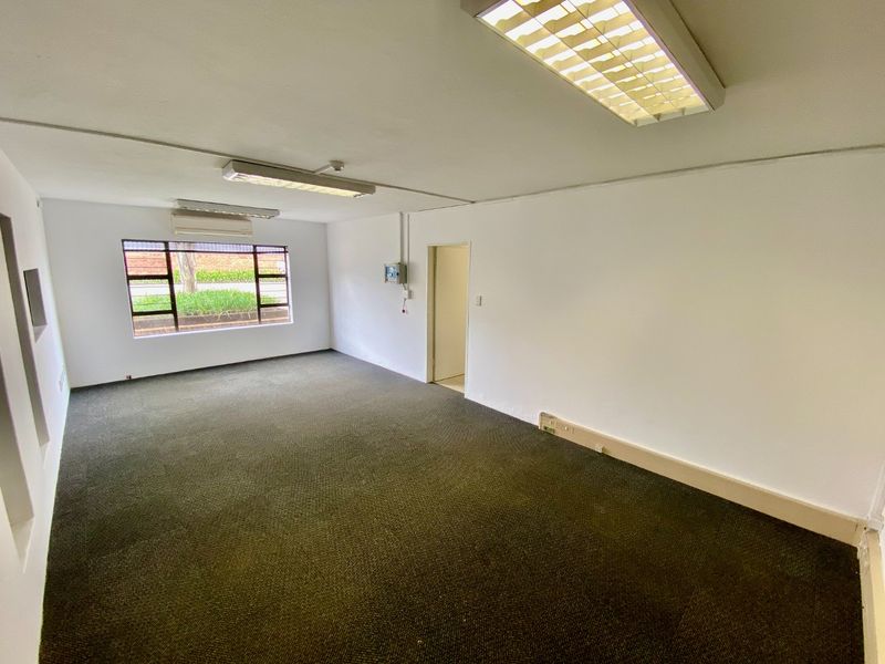 Prime Industrial Space To Let In Centurion - Photo 10