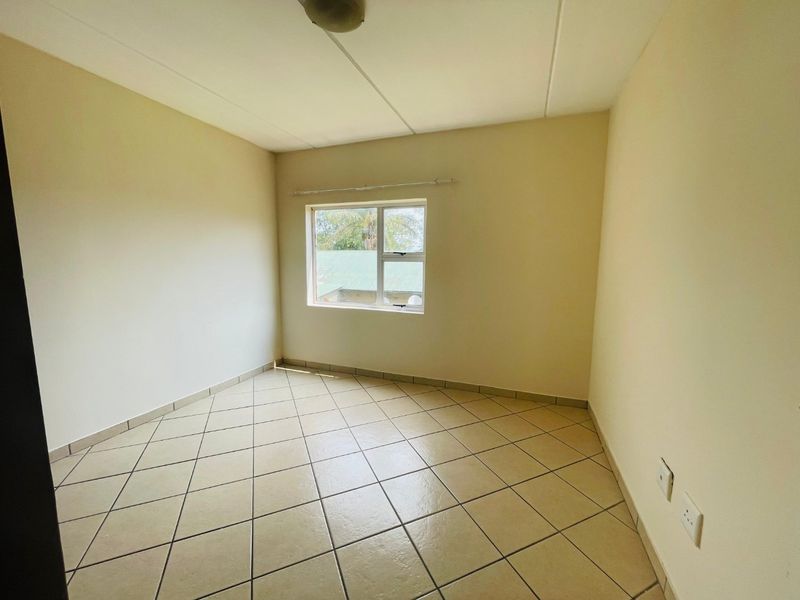 Charm and practicality in Kempton Park Ext 1 - Photo 5