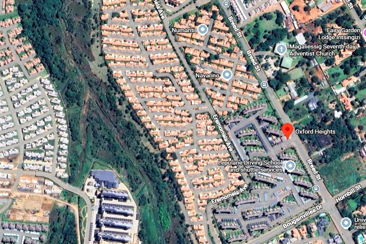 Discover the perfect blend of comfort, convenience, and modern living with this charming 2-bedroom, 1-bathroom apartment situated in the highly sought-after suburb of Montana Tuine. Whether you are a first-time buyer, young professional, or savvy investor, this property offers exceptional value in a well-established and secure environment. - Photo 2