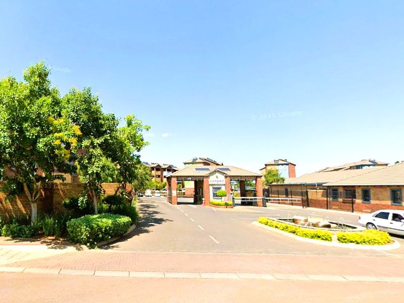 Discover the perfect blend of comfort, convenience, and modern living with this charming 2-bedroom, 1-bathroom apartment situated in the highly sought-after suburb of Montana Tuine. Whether you are a first-time buyer, young professional, or savvy investor, this property offers exceptional value in a well-established and secure environment. - Photo 7