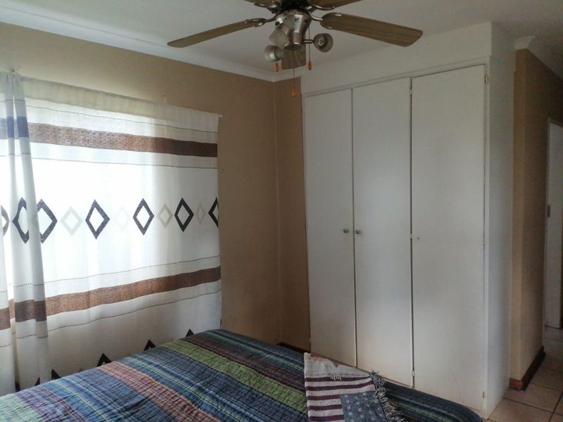 Stunning 2-Bedroom Full 1bath Apartment for Sale – Avon Aire Village, Northriding - Photo 8